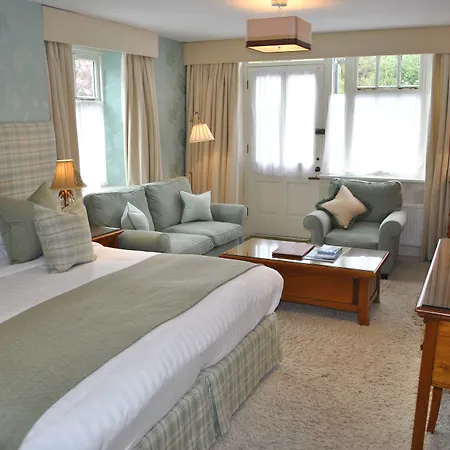 Victorian House Bed & Breakfast