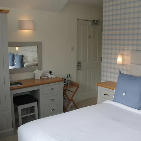 Victorian House Bed & Breakfast