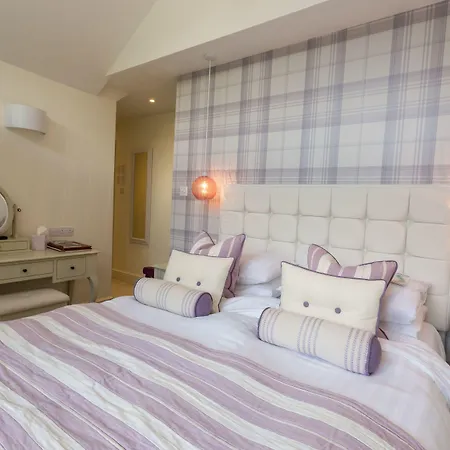 Victorian House Bed & Breakfast Grasmere