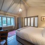 Victorian House 4*