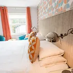 Bed & Breakfast Victorian House 4*