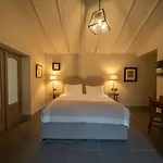 Bed and breakfast Victorian House 4*