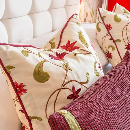 Couette-café Victorian House 4*