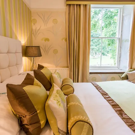 לינה וארוחת בוקר Victorian House