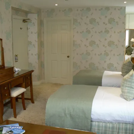 Victorian House 4*