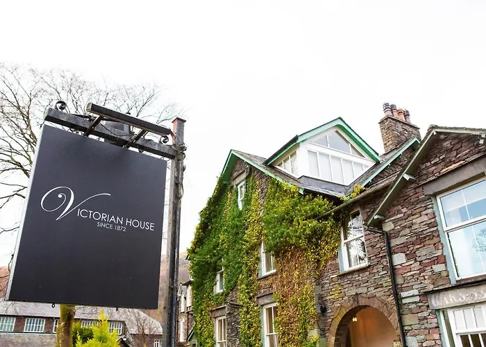 Victorian House 4*