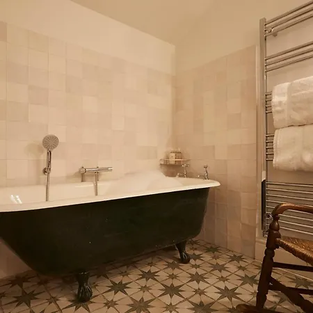 Victorian House Bed & Breakfast Grasmere